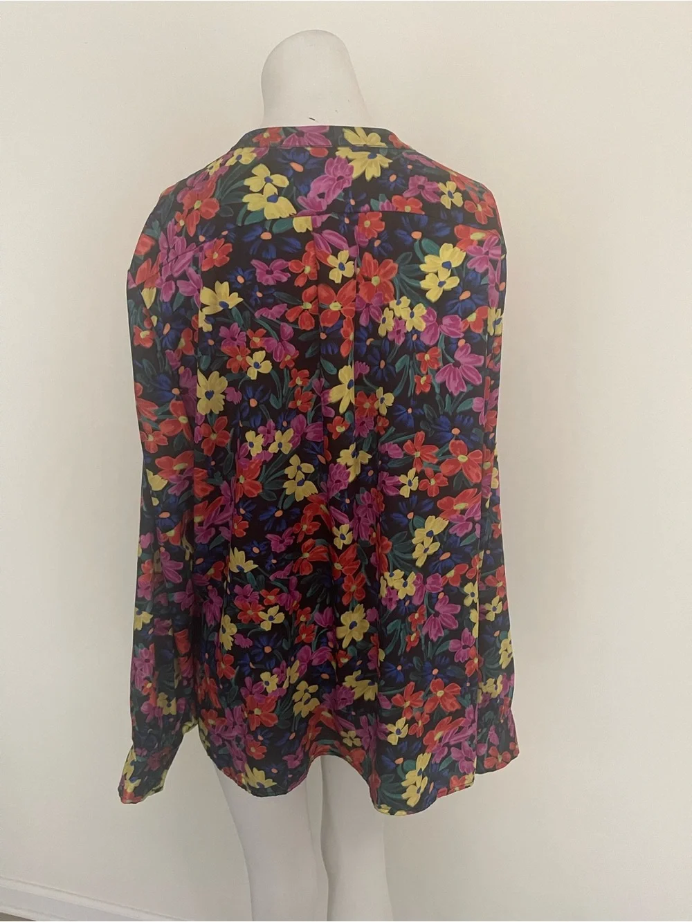 Sara campbell flower print blouse size xl - Picture 3 of 5
